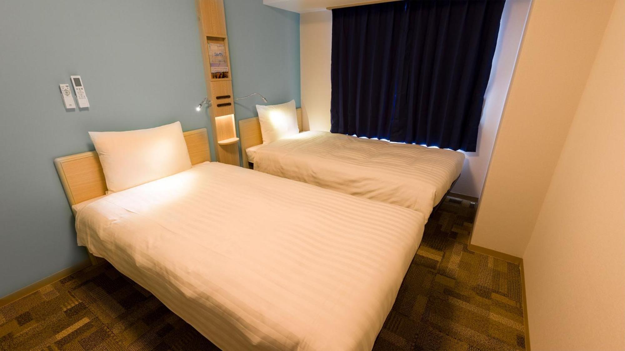 Toyoko Inn Jr Wakayama Eki Higashi Guchi Zimmer foto
